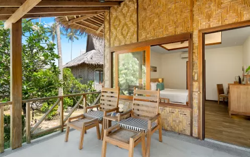 SAii PhiPhi Island Village Deluxe Premium Bungalow King Bed Balcony